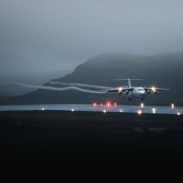 Advantages And Disadvantages Of Air Transport In Modern Times